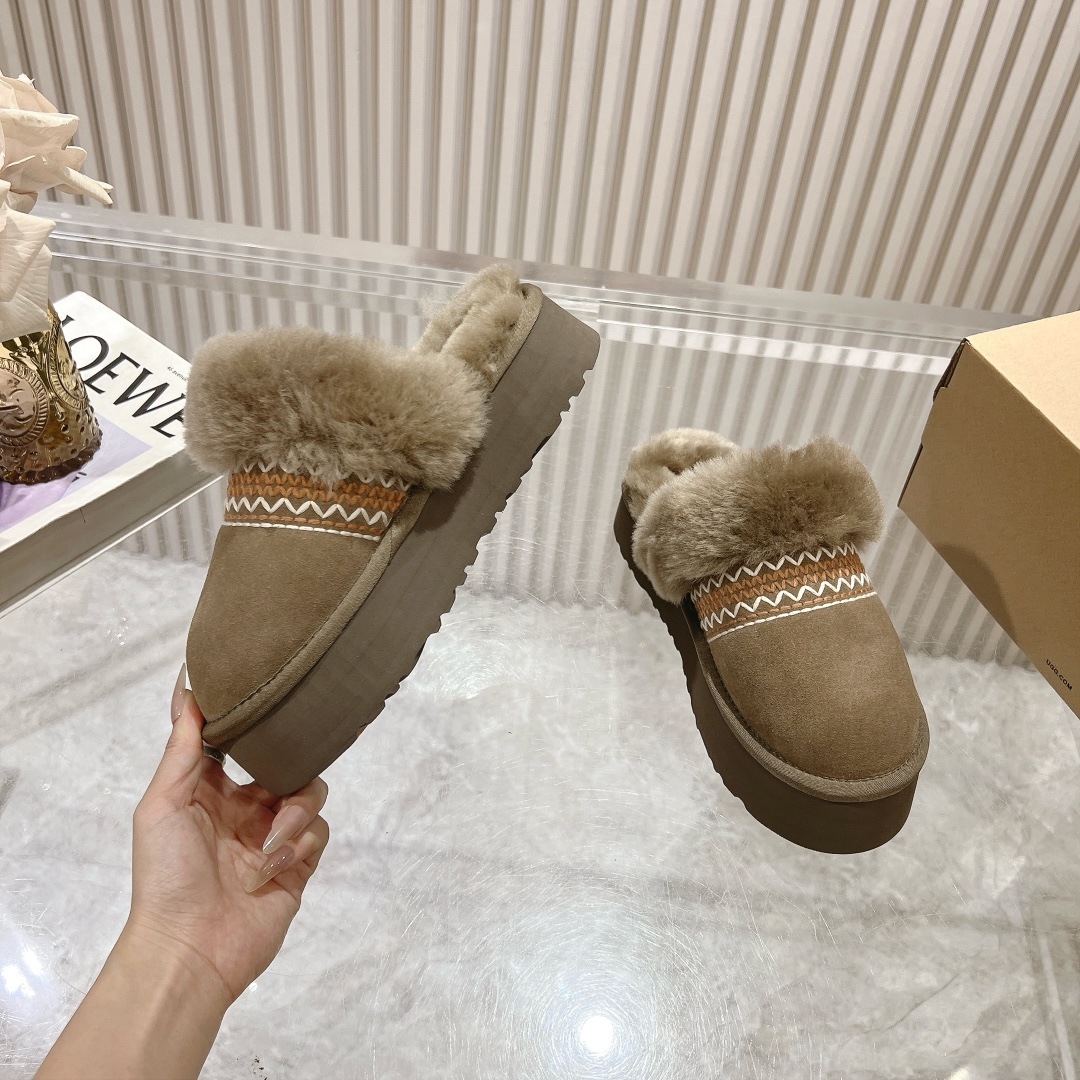UGG靴 UGG  2024新作 スリッパ