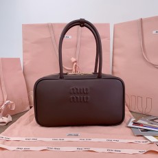 ミュウミュウバッグ Miu Miu 2024新作 高品質 ブリーフケース 5BB172