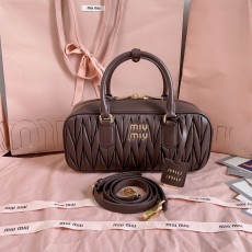 ミュウミュウバッグ Miu Miu 2024新作 高品質 ボウリングバッグ 5BB148