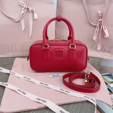 ミュウミュウバッグ Miu Miu 2024新作 高品質 ボウリングバッグ 5BB142