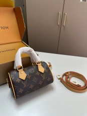 ルイヴィトンバッグ LOUIS VUITTON 2024新作 枕バッグ