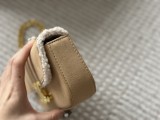 セリーヌバッグ CELINE 2024新作 脇の下のバッグ