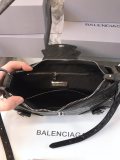 バレンシアガバッグ BALENCIAGA 2024新作 ショルダーバッグ