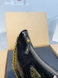 プラダバッグ PRADA 2024新作 脇の下のバッグ
