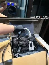 バレンシアガバッグ BALENCIAGA 2024新作 オートバイバッグ
