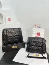 プラダバッグ PRADA 2024新作 クロスボディバッグ