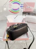 ミュウミュウバッグ Miu Miu 2024新作 クロスボディバッグ