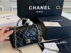シャネルバッグ CHANEL 2024新作 クロスボディバッグ