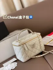 シャネルバッグ CHANEL 2024新作 ハンドバッグ
