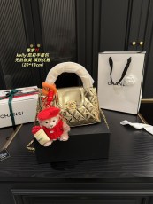 シャネルバッグ CHANEL 2024新作 ハンドバッグ