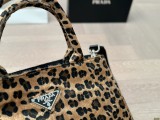 プラダバッグ PRADA 2024新作 トートバッグ