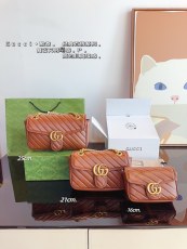 グッチバッグ GUCCI 2024新作 チェーンバッグ
