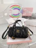 ミュウミュウバッグ Miu Miu 2024新作 クロスボディバッグ