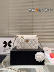 シャネルバッグ CHANEL 2024新作 ボックスバッグ