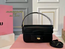 ミュウミュウバッグ Miu Miu 2024新作 ハンドバッグ