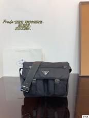 プラダバッグ PRADA 2024新作 クロスボディバッグ