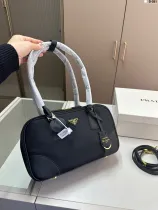プラダバッグ PRADA 2024新作 脇の下のバッグ