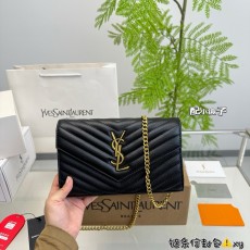 サンローランバッグ Yves Saint Laurent 2024新作 封筒パッケージ