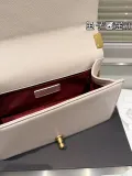シャネルバッグ CHANEL 2024新作 リーボーイバッグ