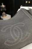 シャネルバッグ CHANEL 2024新作 脇の下のバッグ