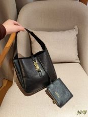サンローランバッグ Yves Saint Laurent 2024新作 脇の下のバッグ