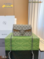 グッチバッグ GUCCI 2024新作 チェーンバッグ