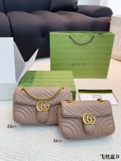 グッチバッグ GUCCI 2024新作 クロスボディバッグ