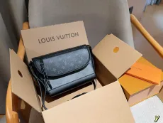 ルイヴィトンバッグ LOUIS VUITTON 2024新作 クロスボディバッグ