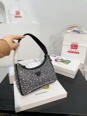 プラダバッグ PRADA 2024新作 脇の下のバッグ