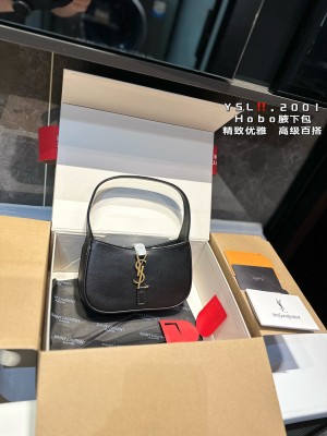 安心鑑定対応❕イヴ・サンローランかごバッグ✨美品✨￥98000 甘かっ