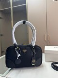 プラダバッグ PRADA 2024新作 脇の下のバッグ