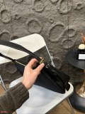 プラダバッグ PRADA 2024新作 ハンドバッグ