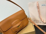 ミュウミュウバッグ Miu Miu 2024新作 脇の下のバッグ