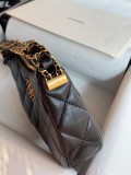 シャネルバッグ CHANEL 2024新作 脇の下のバッグ