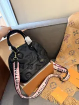 ルイヴィトンバッグ LOUIS VUITTON 2024新作 シェルバッグ