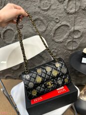 シャネルバッグ CHANEL 2024新作 チェーンバッグ