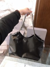 プラダバッグ PRADA 2024新作 トートバッグ
