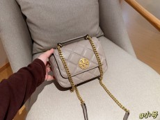 トリーバーチバッグ TORY BURCH 2024新作 ハンドバッグ