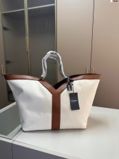 サンローランバッグ Yves Saint Laurent 2024新作 トートバッグ