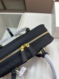 プラダバッグ PRADA 2024新作 脇の下のバッグ