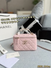 シャネルバッグ CHANEL 2024新作 クロスボディバッグ