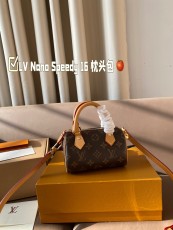 ルイヴィトンバッグ LOUIS VUITTON 2024新作 枕バッグ