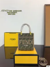 フェンディバッグ FENDI 2024新作 トートバッグ