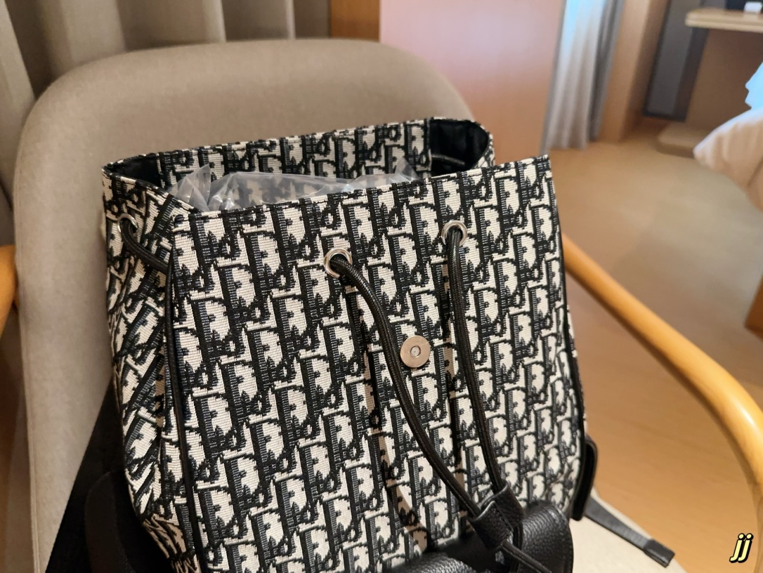 ディオールバッグ DIOR 2024新作 バックパック