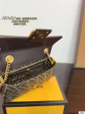 フェンディバッグ FENDI 2024新作 クロスボディバッグ