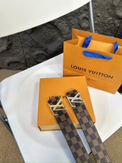 ルイヴィトンベルト LOUIS VUITTON 2024新作 ベルト