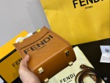フェンディバッグ FENDI 2024新作 ハンドバッグ
