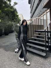 ディオール服 DIOR 2024新作 ウェビングパネル付きストレートパンツ