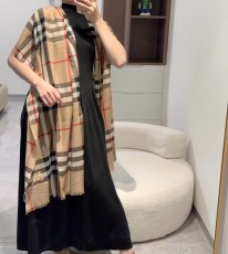 バーバリーマフラー BURBERRY 2024新作 マフラー