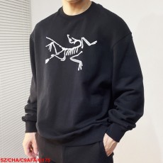 ARCTERYX服 ARCTERYX 2024新作 クルーネックスウェットシャツ
